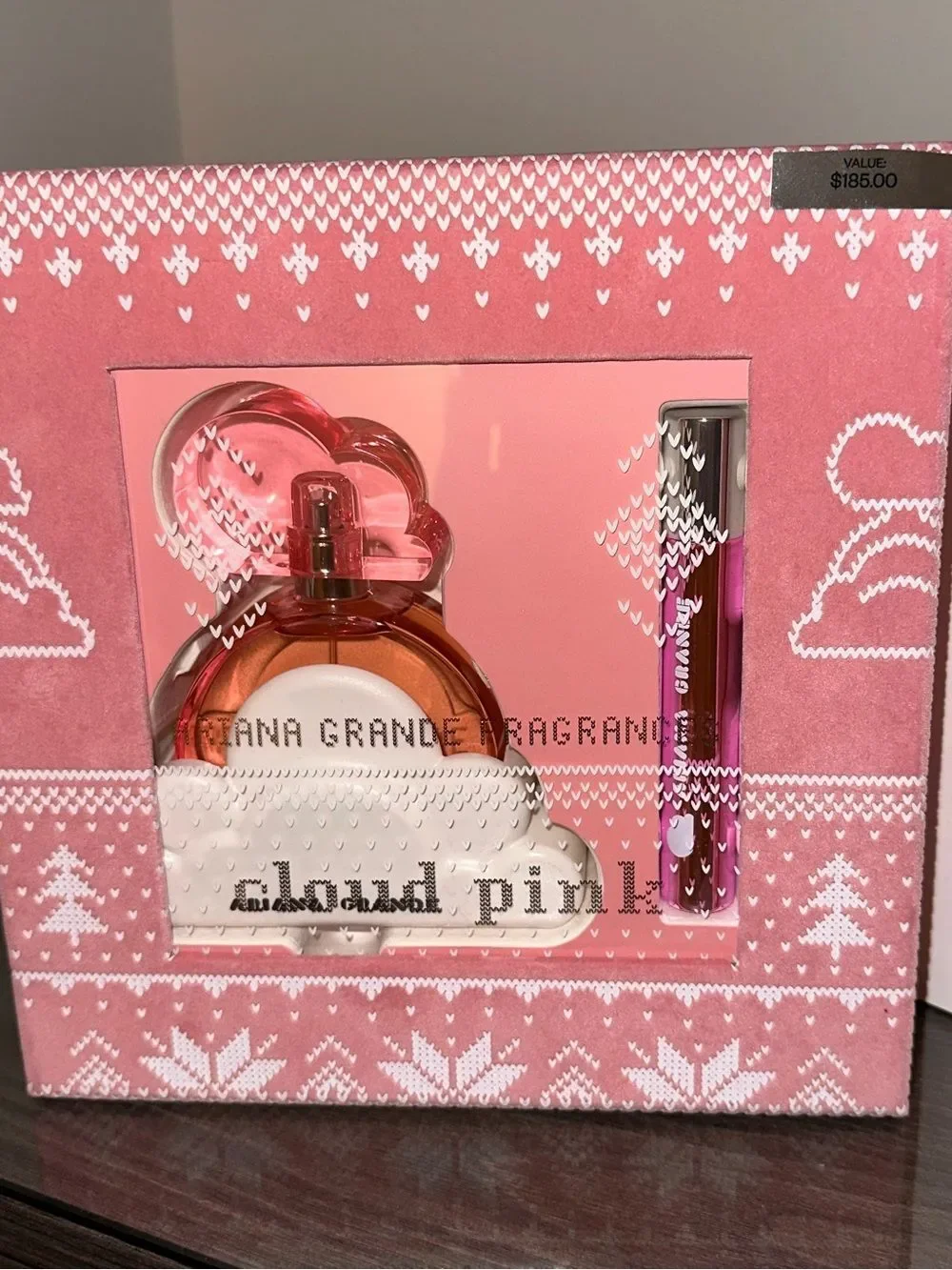 ARIANA GRANDE Cloud Pink Gift Set Limited Edition $185 Value